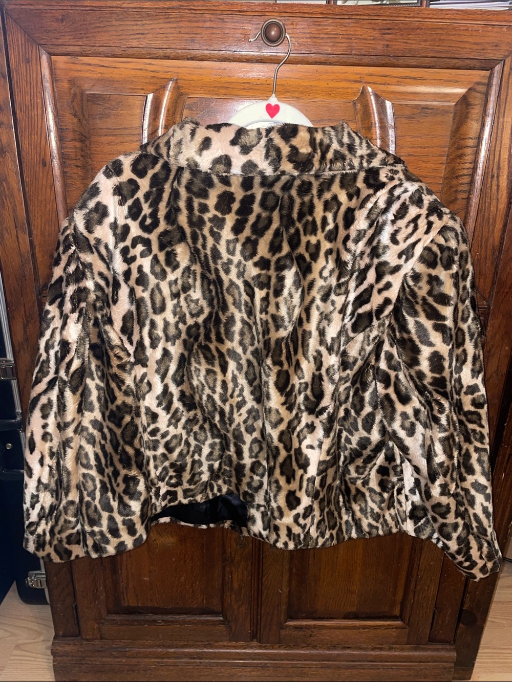Lane Bryant Women's Cropped, Leopard Print Faux Fur Jacket - Brown/Black size 22 - Picture 10 of 10